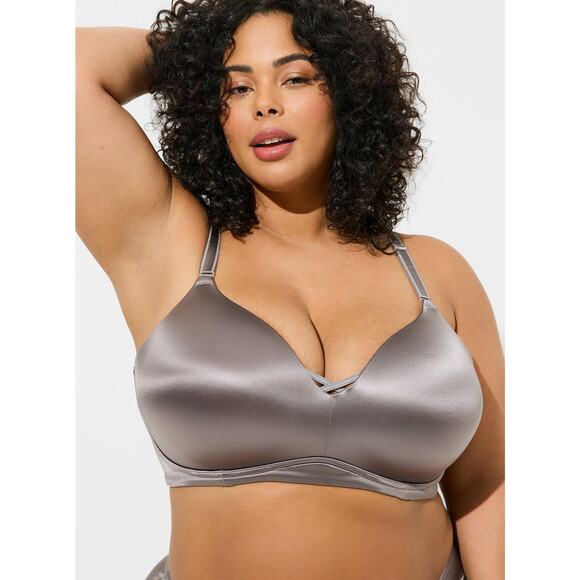 Torrid 44DDD Dream Wire-Free Push-Up Bra in Silver Filigree - Picture 2 of 3